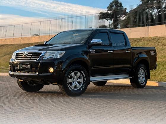 TOYOTA HILUX 3.0 SRV 4X4 CD 16V TURBO INTERCOOLER DIESEL 4P MANUAL TOYOTA HILUX 3.0 SRV 4X4 CD 16V TURBO INTERCOOLER DIESEL 4P MANUAL